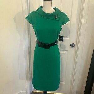 Chic Green Dress with Belt